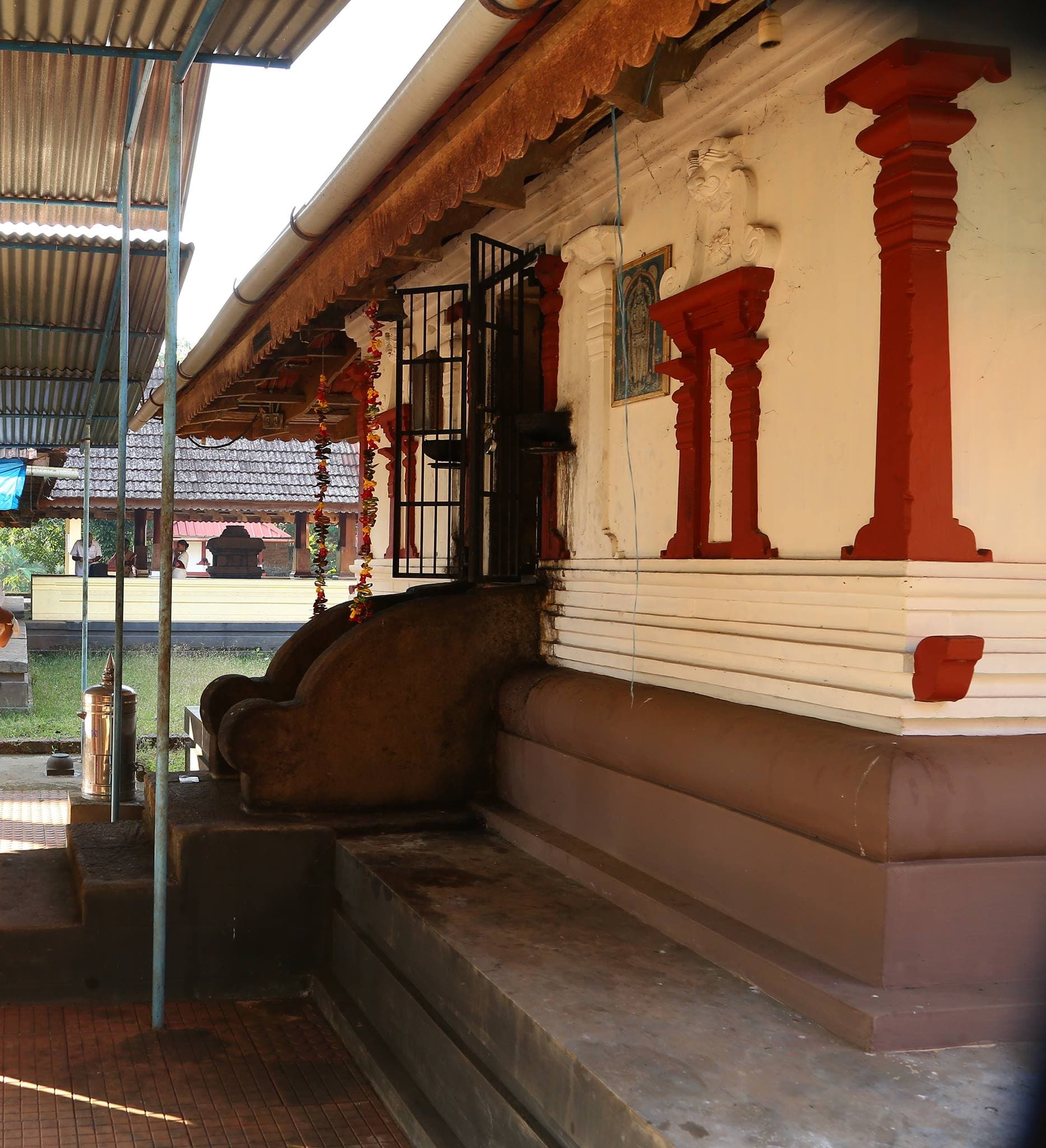 Sree Nittoor Shiva Temple gallery 4