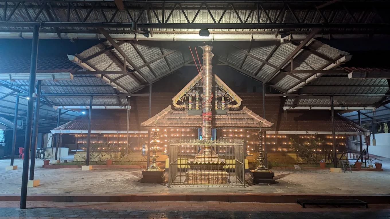Chalappuram Sree Krishna Temple gallery 5