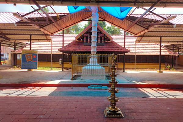 Chalappuram Sree Krishna Temple gallery 2